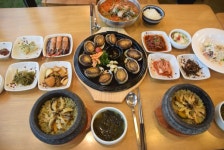 제주 협재해수욕장 맛집 ‘어박사’, 다양한 서비스와 특별한 향토음식 세트메뉴 선사