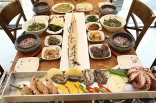 제주도 서귀포 중문 맛집 가볼만한곳, 당일 잡은 갈치조림을 맛볼 수 있는 “제주 색달식당”