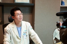 [칼럼] 눈성형 부작용으로 인해 앞트임복원 필요한 경우 신중해야