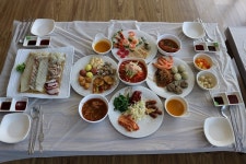 속초 대포대게, 바다가 한눈에 보이는 최고의 전망에서 싱싱하고 저렴한 대게 맛볼 수 있어