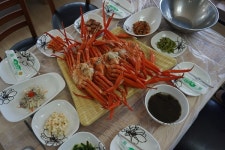 강릉가볼만한곳, 주문진맛집 주문진홍게무한리필에서 통통한 홍게 맛볼 수 있어