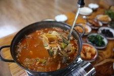 아산 온양온천 맛집 겨울 영인산 등반후 매운탕으로 몸보신