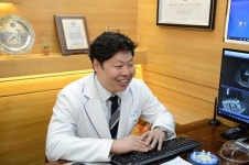 [칼럼] 제대로 된 심미치과치료 위해서는 심미와 치아의 교합을 고려해 치료해야