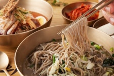 경력 20년 훌쩍.. 생활의 달인 강릉 메밀국수-인천 충무김밥 맛집 위치는?