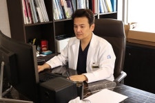 [칼럼] 임플란트 치과, 추석 맞아 효도 위해 상담 늘어...과잉진료 없는 곳 찾아야