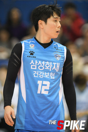 삼성화재 리베로 김강녕, 왼무릎 인대손상… 최소 2주 진단