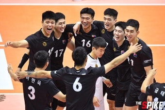 [화보] 국군체육부대, 세트스코어 3-2 접전 끝 우리카드에 승리