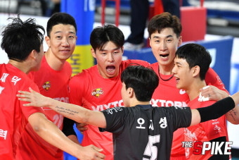 [화보] 한국전력, 삼성화재에 3-0으로 승리