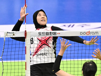 '13년 만에 다시 오른 챔프전' 정관장, PO 최종전서 현대건설 3-1 격파…메가 양 팀 최다 26점 [PO3]