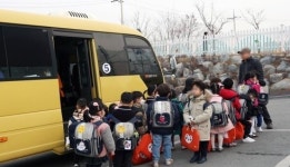 사립유치원 비리, 국가 통제 vs 사유재산권 침해, 헌법 위배... 유치원 3법은 왜 이 난리일까