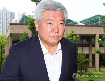 김홍일 방통위원장 자진사퇴… 후임에 이진숙 유력 거론