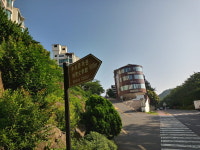 달맞이언덕의 미스테리 김성종 추리문학관