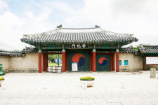 [주말 나들이 추천] 봉하마을부터 부엉이바위까지.. 김해 가볼만한곳과 맛집 TIP