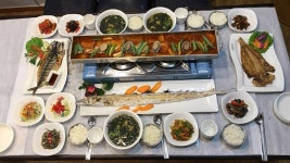 제주도 중문 맛집 ‘기원뚝배기’ 특제양념 통갈치조림 주문하면 생전복 무료