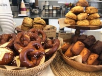 캐빈유커피(cabin u coffee)인천청라점 | 인천 청라 맛집 ‘디저트 카페 바닐라베이’, 스콘·파블로바·휘낭시에와 함께하는 달콤한 데이트