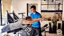 닥터피티 청담점, 노년층 오십견 허리통증케어, 라이프케어 위한 실버트레이닝 제공