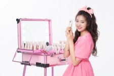 아이돌 셀피 미백크림 제이랩코스메틱 누밍크, 전국 랄라블라 매장에서 만난다!