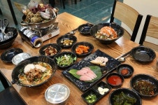 당일 잡은 횟집 해산물과 알찬 구성으로 알려진 제주 한림 맛집 “해녀세자매”