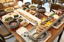 당일 잡은 통갈치조림을 즐기러 가볼만한 곳, 제주도 서귀포 중문 맛집 “제주 색달식당”