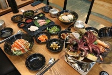 횟집 가볼만한곳 “제주도 해녀세자매” 매일 잡은 해산물을 맛 볼 수 있는 제주 한림 맛집