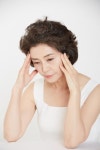 많은 현대인들이 겪는 편두통을 알아보자