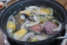 ‘안면도 맛집’에서 시원한 해물칼국수 제대로 즐길 수 있어