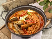 [오늘 저녁 뭐 먹지?] 꽁치 통조림 요리 3가지, 꽁치 김치찌개·꽁치 김치찜·시래기 꽁치 조림 레시피 