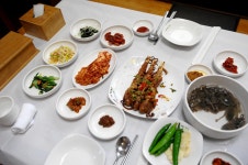 영암낙지 맛보기 위한 맛집 선택, 영암맛집 “독천낙지마당”