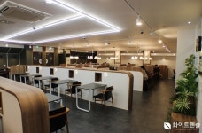 화이트펜슬, 부산 해운대구 재송점 오픈
