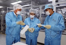 조명래 환경부 장관, SK이노 서산 배터리 공장 현장 점검