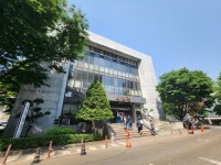 [가봤더니] 신논현역 역세권 서초 건물, 경매 유찰