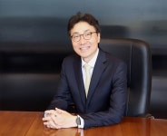 [통신+] [KT스카이라이프] 취임 6개월 양춘식號, 임시방편 색채 지울까