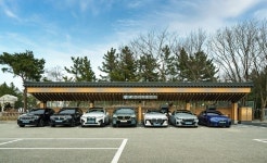 BMW코리아, 주문진해수욕장 EV 충전소 개소
