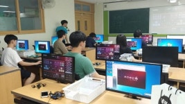 [드론 세상] 드론 열기 가득한 배방고등학교