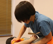 골반이 아파요 계속되는 고관절통증, 틀어진 골반 교정해야