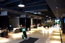 더케이골프. 300평 규모 직영매장 골프스타디움 개장, 스크린골프장 시장 개척 박차