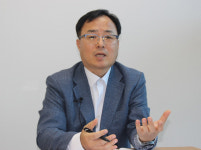 강정봉 감천2구역 조합장 조합원들이 칭찬하는 조합장이 되도록 자부심을 갖고 임하겠다