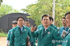 김태흠 지사, 예산 피해 복구현장 방문해 임시대피소 점검 및 이재민 위로 나서