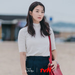 지금 입기 가장 좋은 드라마 <갯마을 차차차> 속 신민아 룩은?