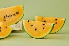 아직도 안먹어봤니? 공구, 펀딩으로 사먹는다는 신품종 과일들