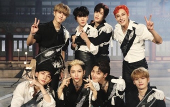 스트레이 키즈, 싱가포르 내셔널 스타디움서 첫 단독 콘서트 성황리에 개최!