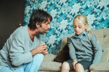 [리뷰] 어느 이민자 가족의 문제없는 소통. 영화 