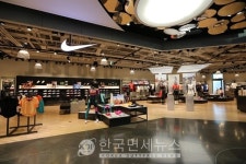 긴급재난지원금, 일부 나이키 대리점 가능 코엑스·용산아이파크·두타몰·압구정로데오·은평롯데몰