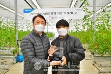 권준학 신임 농협은행장, 첫 외부 일정  청년 스마트팜 방문