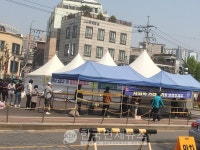 송파 비너스플러스, 중랑 25시노래방, 고양 참숯불에구운닭갈비←必검진→광진 삼삼이네, 영광 중국성, 전주 수아로마 등 방문자 [코로나19, 12일]