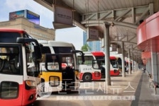 [속보] 강남센트럴시티 부안행, 곡성 옥과태권도, 은평 제일시장←必검진→전주 낭주골노래, 광주광역 미소댓잎국수, 사동리 해수욕장 방문자... 