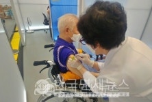 [속보] 안중 월드마트, 성남 함바·백암한식. 강북 용소작두장군←必검진→CU울릉사동, 칠곡 나드리, 송파 써니노래방 등 방문자 [코로나19, 6일]