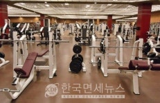 [속보] 고양시 일산스파골프휘트니스 이용자 코로나 검사 받아야 [코로나19, 25일]