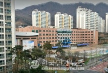 [속보] 남양주 호평高, 학생 확진자 발생 ... 원격수업 전환 [코로나19, 7일]