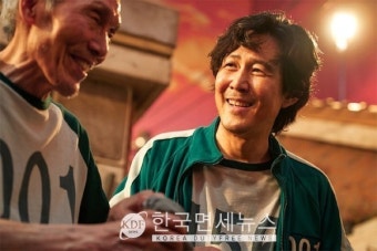 '설거지' 2위, 오징어게임 1위, 손정민 3위...2021년 인터넷 이슈 설문 결과
